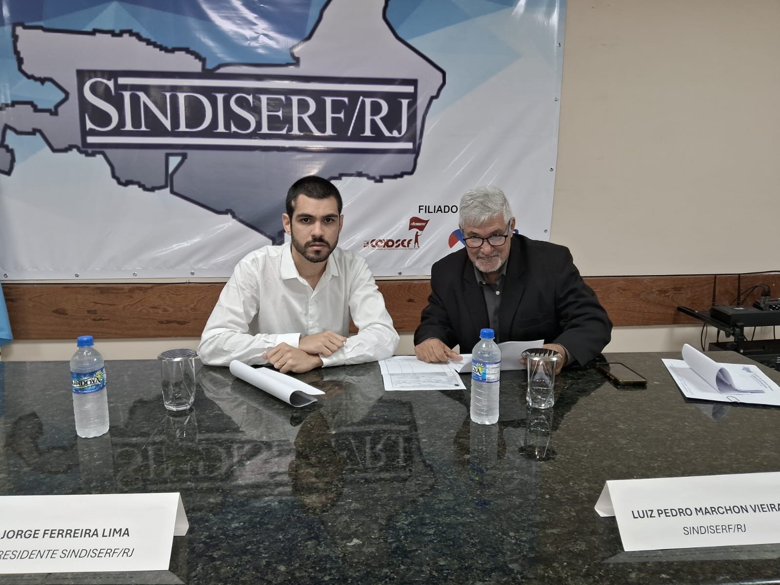 📢 SINDISERF/RJ promove reunião informal sobre a PEC 32 e irregularidades nos pagamentos do Ministério da Saúde